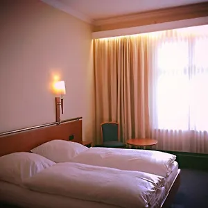Kurfuerst Am Kurfuerstendamm Berlin